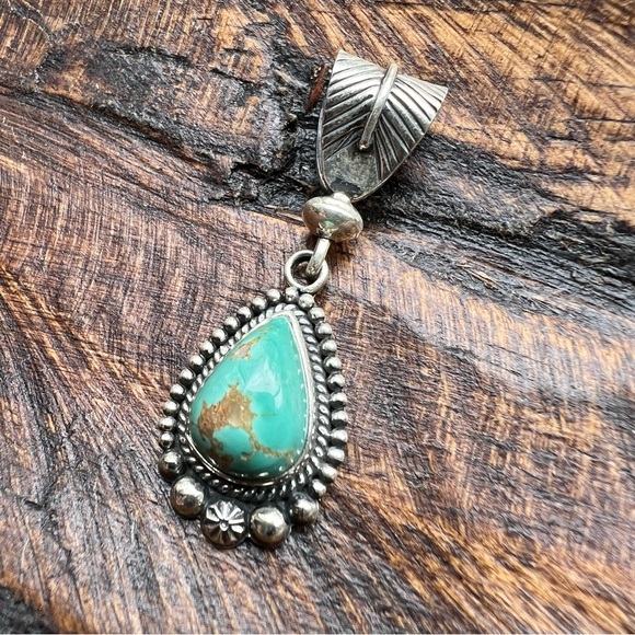 Kingman Turquoise Pendant 925 Sterling Silver | Feather Bail Southwestern - Picture 4 of 11